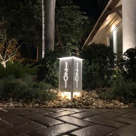 RadiantLight 14″ tall Address Marker Landscape Light – Garden Light Product Image